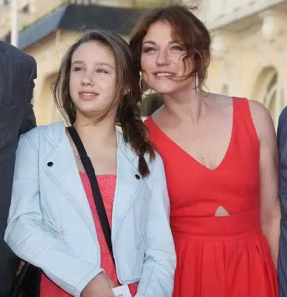 Emilie Dequenne Daughter