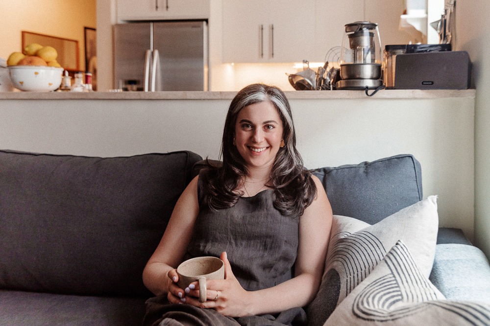 Claire Saffitz Pregnant Baking Star Announces Baby News(00)