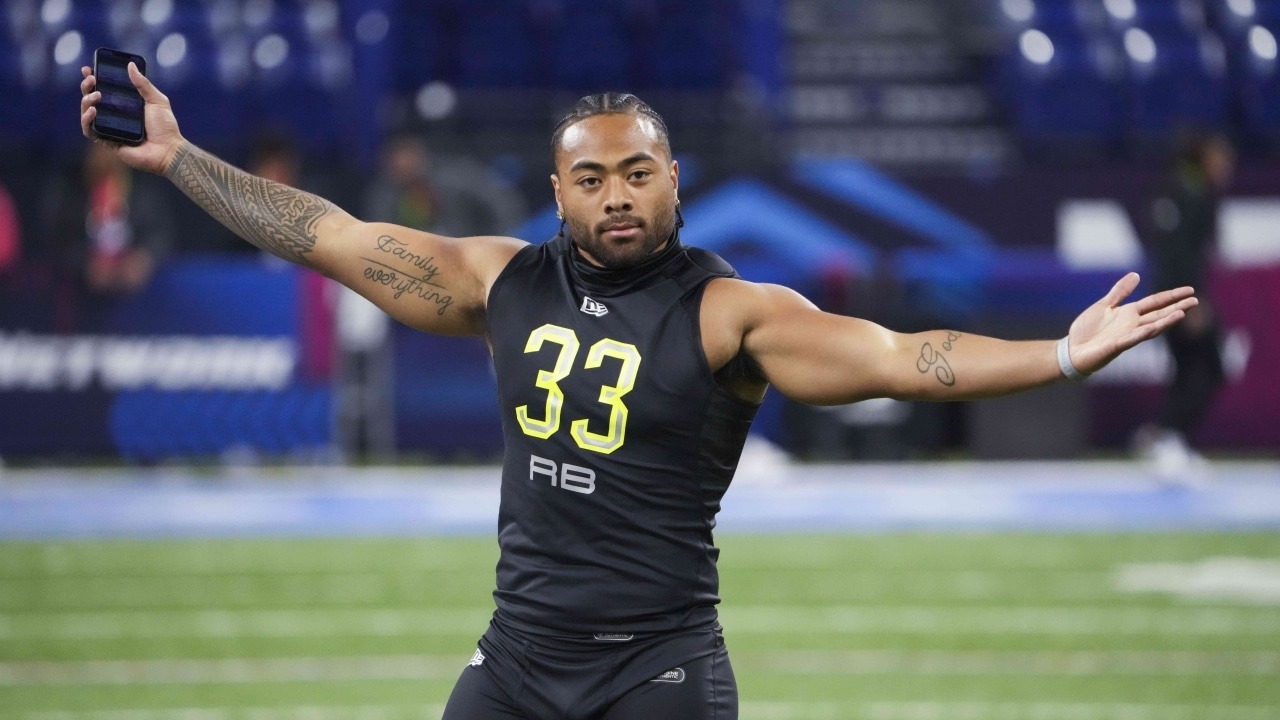 Jaylen Warren Contract Extension