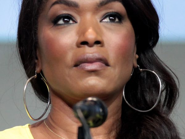 Angela Bassett at the 2015 San Diego Comic-Con