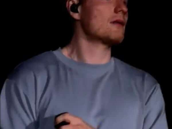 Ed Sheeran tears stage return at Philadelphia Loop Tour show
