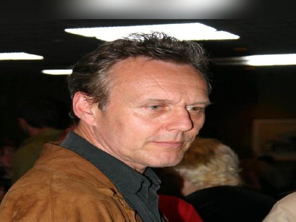 Anthony Head, who played Rupert Mannion on Ted Lasso, photographed in April 2004