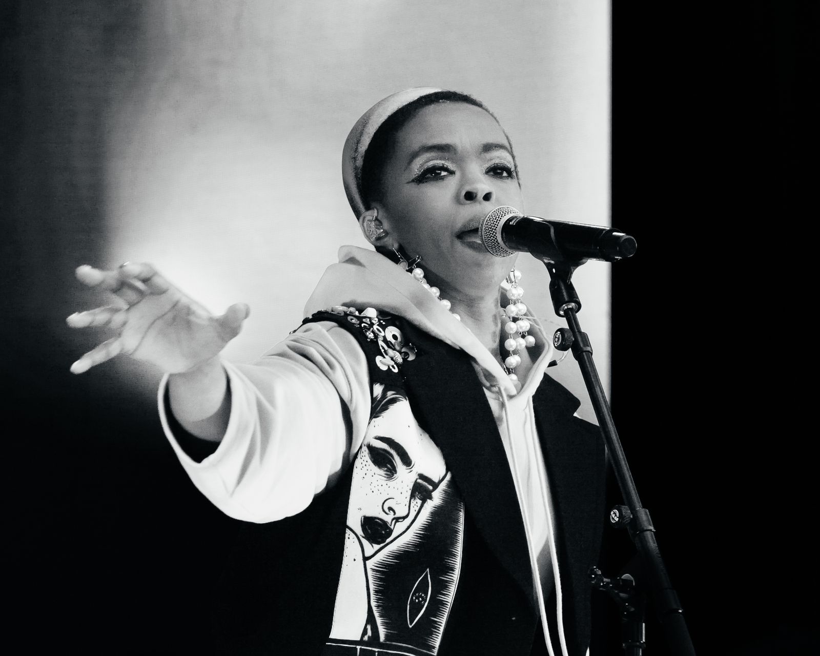 Ms. Lauryn Hill performing on stage