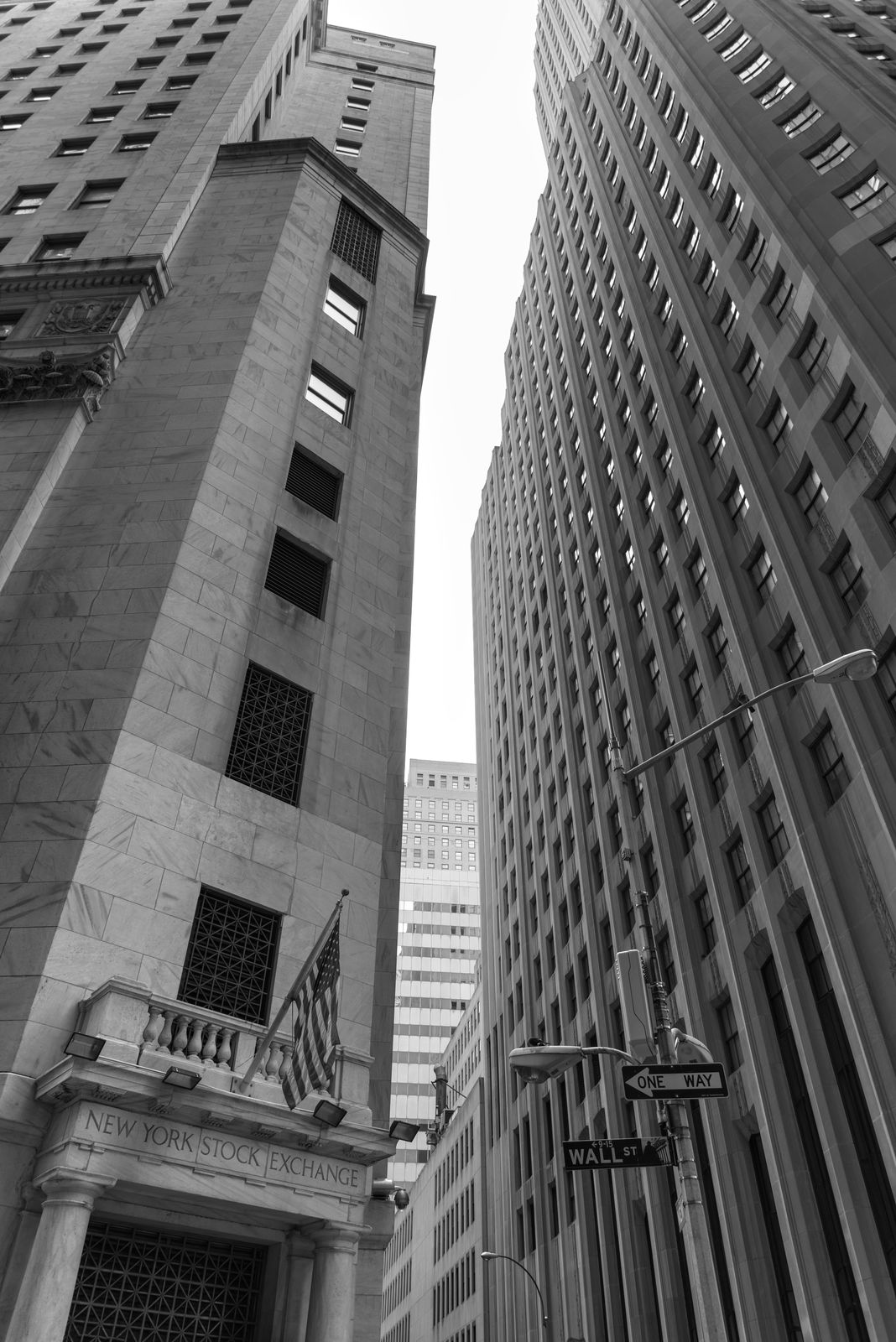 New York Stock Exchange building, where public company stakes make how celebrity net worth is calculated more precise