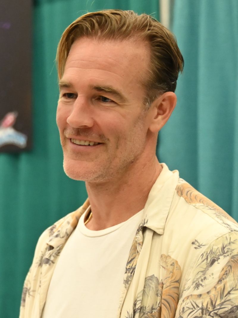 Portrait of James Van Der Beek