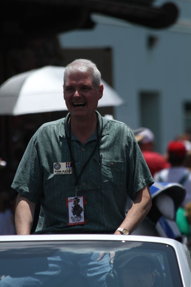 Portrait of Tom Kane