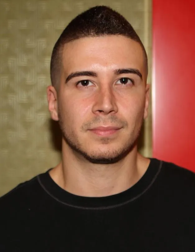 Vinny Guadagnino on his 2026 stand-up comedy tour — Jersey Shore Family Vacation cast where are they now