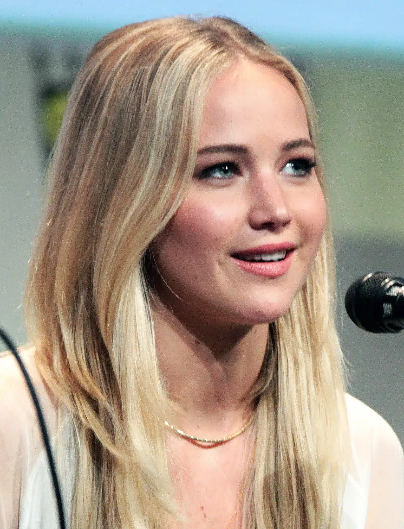 Jennifer Lawrence speaking at San Diego Comic-Con in 2015